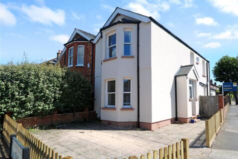 Ellerton Road, Surbiton KT6 3 bed detached house for sale