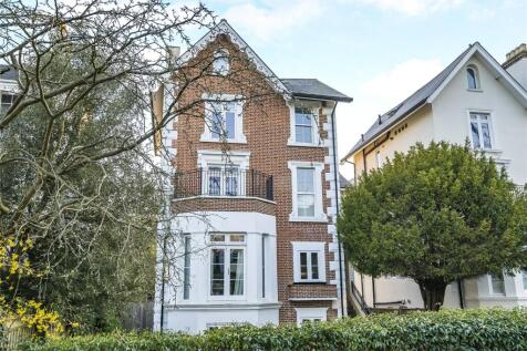 Oakhill Road, Surbiton KT6 1 bed flat for sale