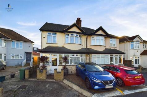 Headley Avenue, Wallington, SM6 4 bed semi