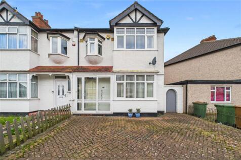 Gomshall Avenue, Wallington, SM6 3 bed end of terrace house for sale