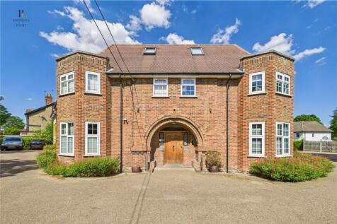 Montagu Gardens, Wallington, SM6 2 bed apartment for sale