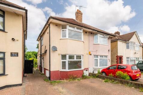 Hamilton Road, Feltham, TW13 3 bed semi