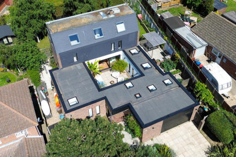 Cambria, Hazlemere Road, Whitstable 4 bed detached house for sale
