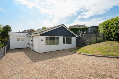 Valkyrie Avenue, Whitstable 3 bed detached bungalow for sale