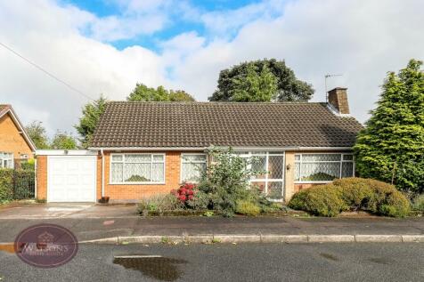 3 bedroom detached bungalow for sale