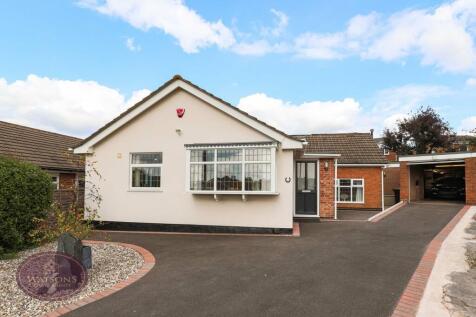St James Drive, Brinsley, Nottingham... 4 bed detached bungalow for sale