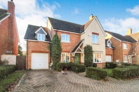 5 bedroom detached house for sale