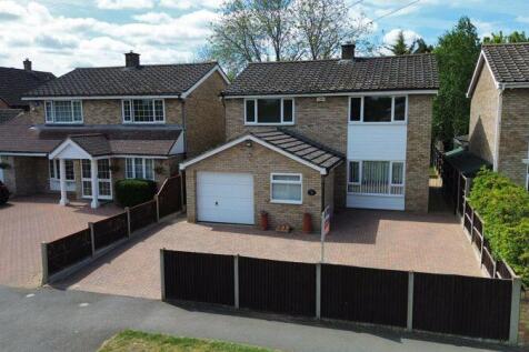 High Street, Bedford MK44 4 bed detached house for sale