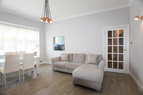 2 bedroom ground floor flat for sale