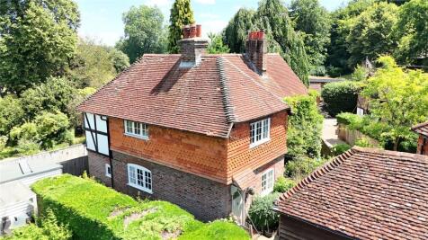 Church Lane, Witley, Godalming... 2 bed semi