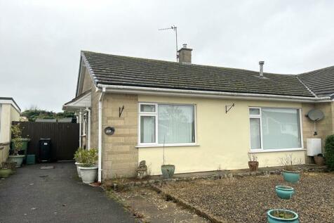 2 bedroom semi-detached bungalow for sale