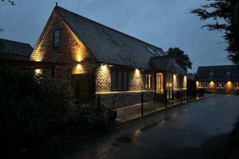 Drummond Grove, Collingham, Newark 5 bed detached bungalow for sale