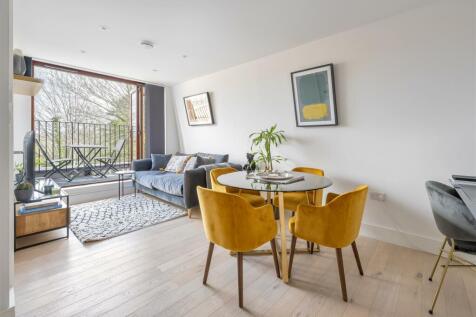 1 bedroom flat for sale