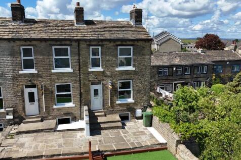 2 bedroom end of terrace house for sale