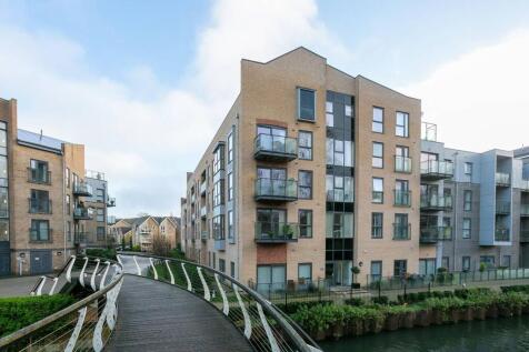 Harrison House, Hemel Hempstead, HP3 2 bed flat for sale