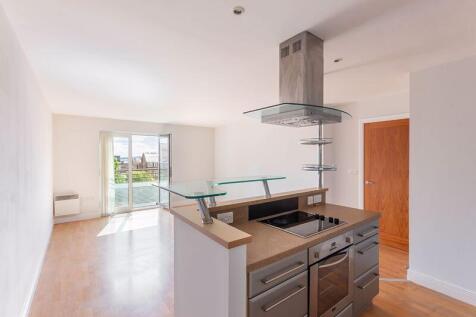 Citygate, Bath Lane, Newcastle Upon Tyne 2 bed apartment for sale