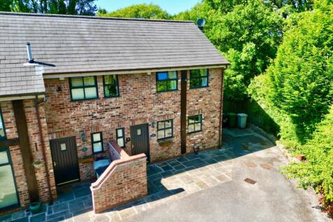 4 bedroom barn conversion for sale