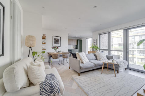 Glace Apartments, Cross Lane, Hornsey N8 1 bed apartment for sale