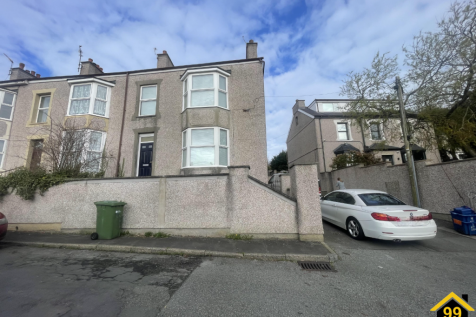 High Terrace, Holyhead, Anglesey, LL65 5 bed end of terrace house for sale