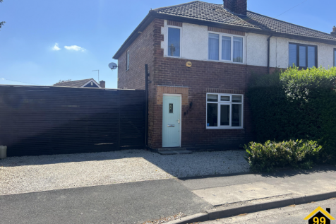 2 bedroom semi-detached house for sale