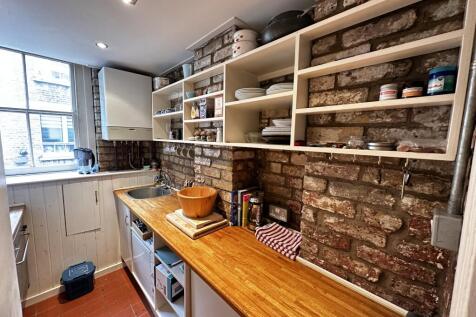 Victoria Chambers, Shoreditch... 2 bed flat for sale