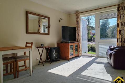 Homestream House, Horsham, West... 1 bed flat for sale