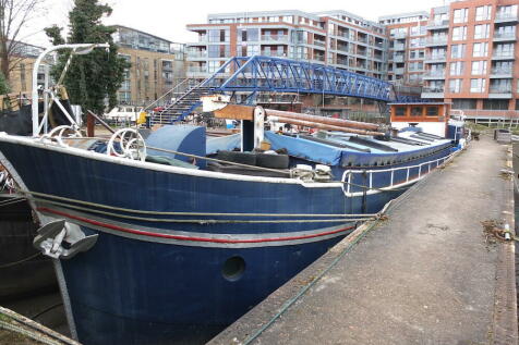 3 bedroom house boat for sale