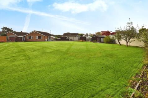 Mayfield Grove, Skegness PE25 2 bed detached bungalow for sale