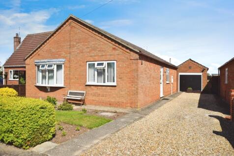 Sycamore Close, Croft PE24 3 bed detached bungalow for sale