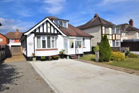 3 bedroom detached bungalow for sale