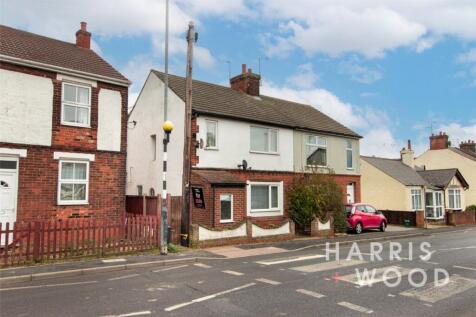 Bergholt Road, Colchester, Essex, CO4 3 bed semi