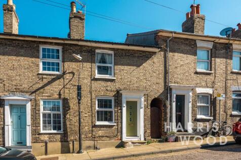 Chapel Street South, Colchester... 2 bed terraced house for sale