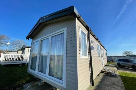 2 bedroom caravan for sale