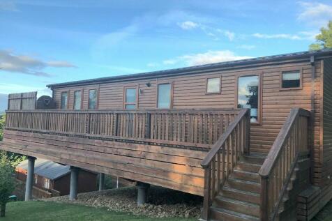 2 bedroom lodge for sale