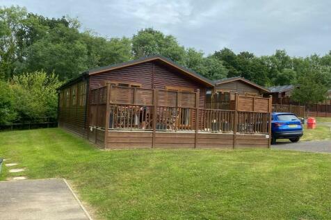 3 bedroom lodge for sale