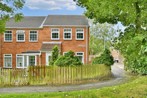 2 bedroom end of terrace house for sale