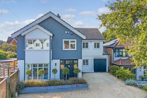 5 bedroom detached house for sale