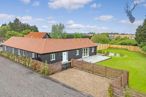 4 bedroom detached bungalow for sale