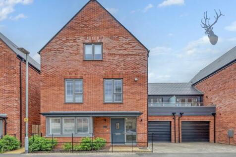 George Wicks Way, Beaulieu, Chelmsford 4 bed detached house for sale