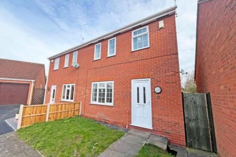Burwell Reach, Peterborough PE2 3 bed semi