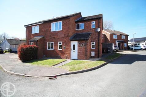 Mercia Road, Baldock, SG7 6RZ 3 bed semi