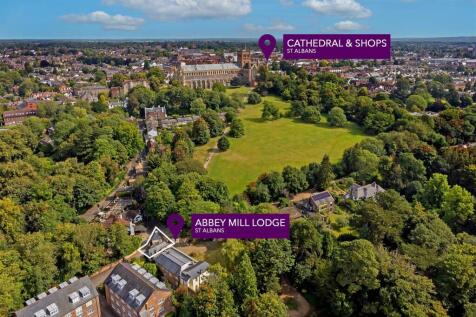 Abbey Mill Lane, St. Albans 2 bed house for sale