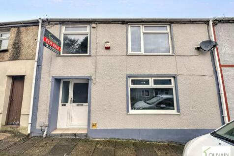 Queen Victoria Street, Tredegar 3 bed terraced house for sale