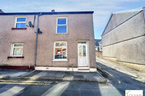 Harcourt Street, Ebbw Vale 3 bed terraced house for sale