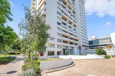 Studio apartment for sale