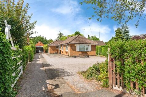 3 bedroom detached bungalow for sale