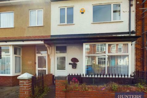 4 bedroom terraced house for sale