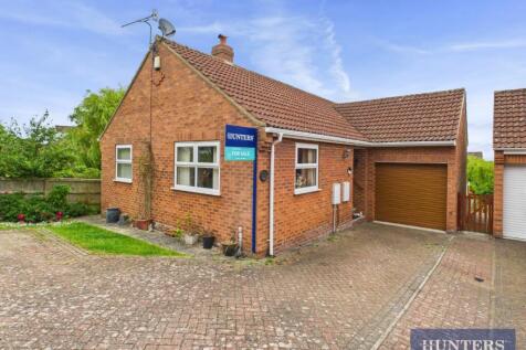 Olivers Close, Hunmanby, Filey 2 bed detached bungalow for sale