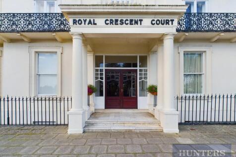 Royal Crescent Court, The Crescent... 3 bed apartment for sale