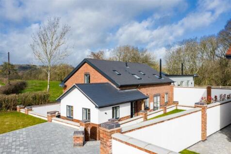 4 bedroom barn conversion for sale